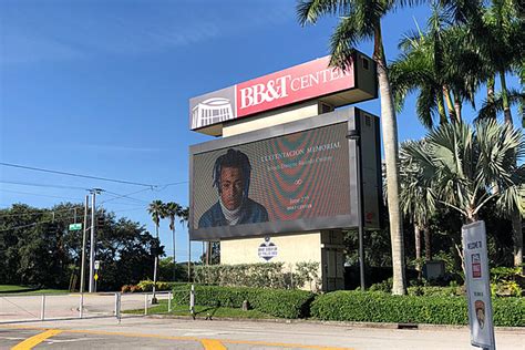 Fans Gather to View XXXTentacion's Body at Public Memorial - XXL