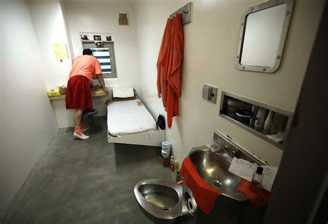 How California Could Reshape Solitary Confinement | The Marshall Project