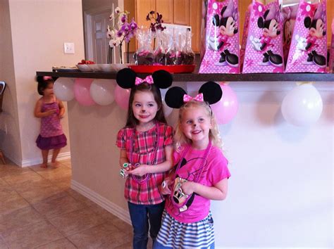 The Kelley Clan: Kailyn's Minnie Mouse Tea Party