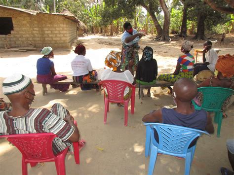 The Water Project: Sierra Leone - Lokomsama, Lumpa Wallah Village