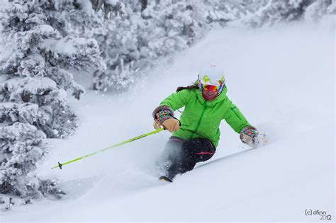 Arc’teryx Sarissa Jacket | Blister Gear Review - Skis, Snowboards ...