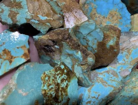 Mining turquoise on Pilot mountain in Mina Nevada – Mina Nevada