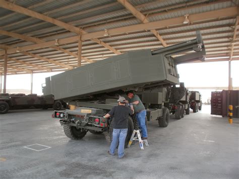 1/401 AFSB receives M142 HIMARS launchers | Article | The United States Army