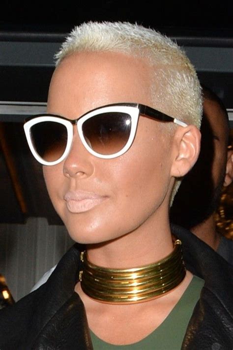 Amber Rose's Hairstyles & Hair Colors | Steal Her Style Amber Rose Hair, Amber Rose Style, Short ...