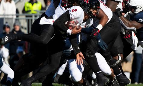 Miami (FL) vs. Rutgers Pinstripe Bowl football odds, tips and betting trends | 12/28/2023