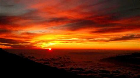 haleakala volcano - Google Search | Haleakala, Sunrise, Volcano