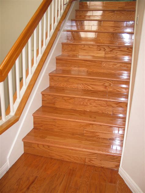 Laminate Flooring: Laminate Flooring Molding Stairs