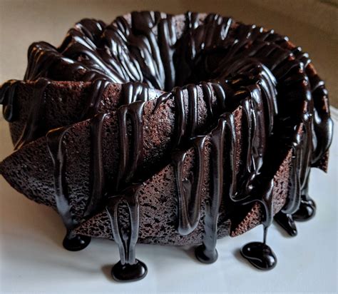 The Tasty Cheapskate: Chocolate Volcano Cake (Chocolate Bundt Cake with a bunch of icing in the ...