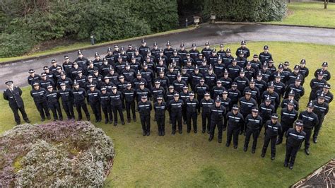 Greater Manchester Police tops 8,000 officers for first time in decade - BBC News