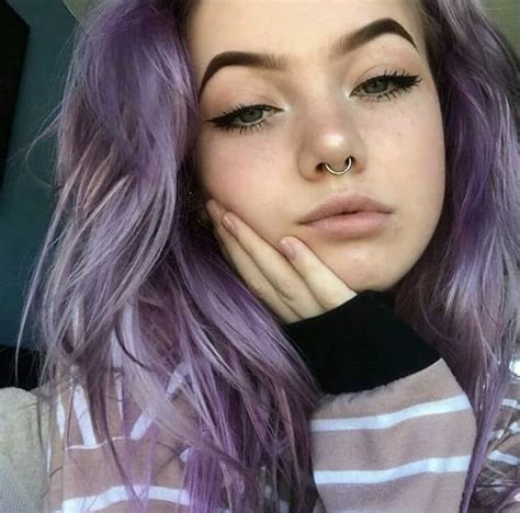 Pin by s̵̻͍̀͘0̷̹̈c̸͚̲̊k̴̳̗̄͆s̵̫̽ on Mostly Girls~ ️ | Purple hair, Lilac hair, Pastel purple hair