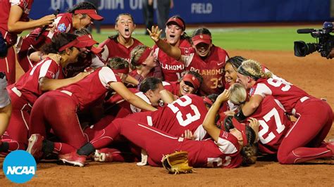 Oklahoma softball wins second straight WCWS title | Final out - YouTube