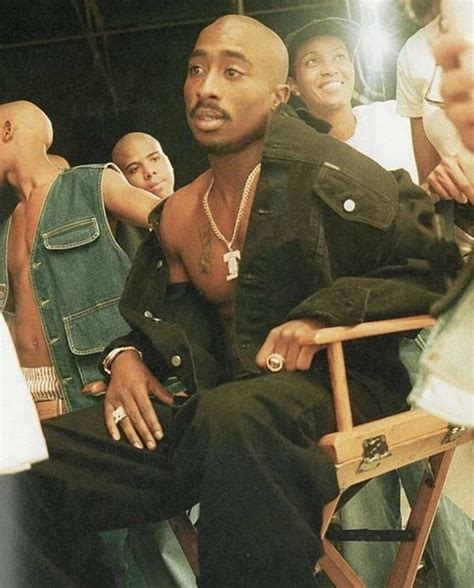 2Pac Feat. Outlawz: Hit 'Em Up (1996)