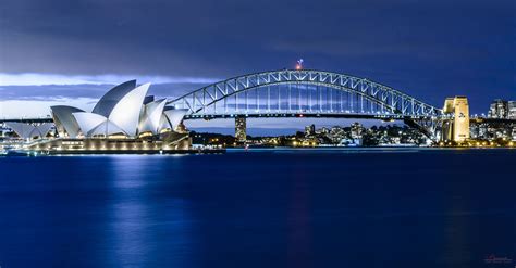 Sydey Opera House Near Harbour bridge landscape photo, sydney, sydney #Skyline Opera House ...