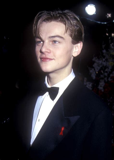 This Is What The Oscars Looked Like In The ’90s | Young leonardo ...