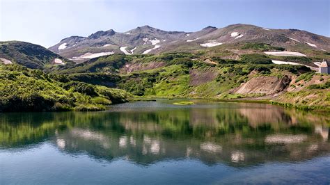 Images Kamchatka Peninsula Russia Nature mountain Lake 1920x1080