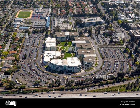 Apple Campus, Apple Inc., aerial, Apple University, above Apple Inc ...