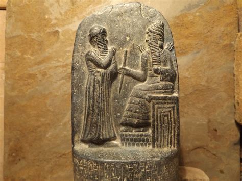Babylon law code of Hammurabi - Akkadian Cuneiform Mesopotamian art / sculpture