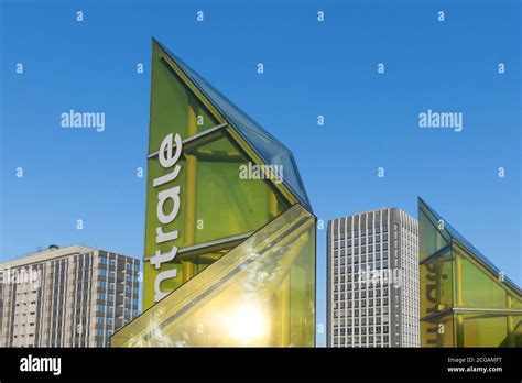 Croydon skyline hi-res stock photography and images - Alamy