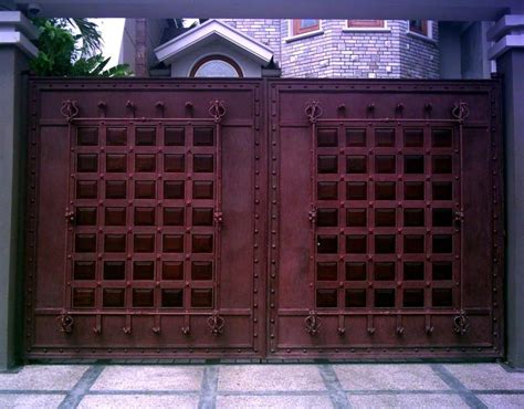 Iron Gate Designs for Homes | HomesFeed