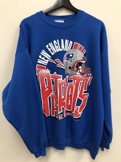 Vintage Hanes NFL New England Patriots Sweatshirt Crewneck Blue Free Shipping | New england ...