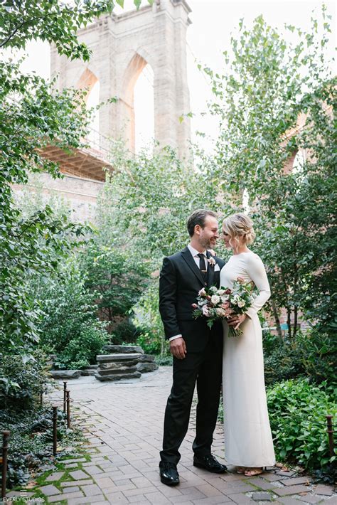 NYC Elopement at Golden Hour | Brooklyn Bridge Park | Nyc city hall ...