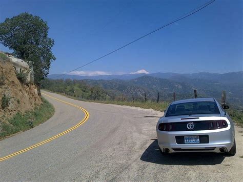 Driving from Los Angeles to the Sequoia National Park