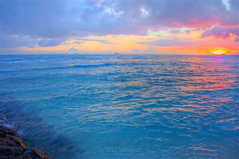Waikiki Beach Sunset - Honolulu, Oahu, Hawaii | Sunsets and … | Flickr