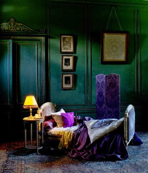 Eye For Design: Decorating With The Purple/Green Combination