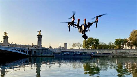 Drone Pilots in Paris, France - DRONESTAG