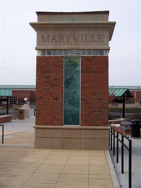 Maryville, TN : Entrance to Library Downtown Maryville photo, picture, image (Tennessee) at city ...