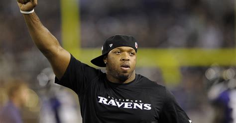 Baltimore Ravens' Terrell Suggs arrested in Scottsdale over license