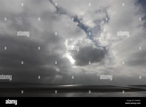 UK weather. River Severn at Lydney Dock, Gloucestershire Stock Photo - Alamy