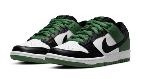 Unlocking the Trend: Ultimate Guide to Green Dunks in 2023