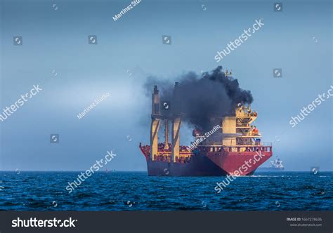 26,601 Shipping pollution Images, Stock Photos & Vectors | Shutterstock