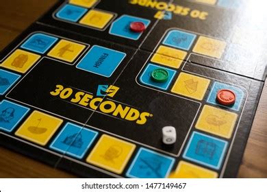 30 Seconds Board Game August 12 Stock Photo 1477149467 | Shutterstock