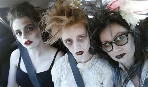 6 Steps to Making the Coolest Undead Zombie Costume | HALLOWEEN DIY ...