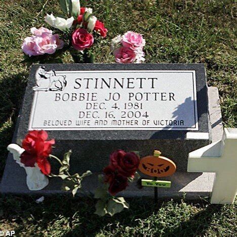 Fetal Abduction and The Murder of Bobbie Jo Stinnett — Southern Fried ...