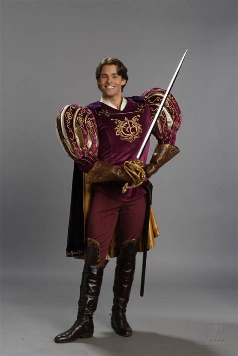 Image - Edward Full Body.jpg - DisneyWiki