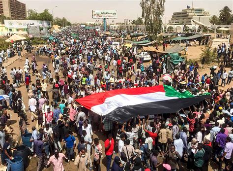 Sudan military 'coup': Army to make important announcement