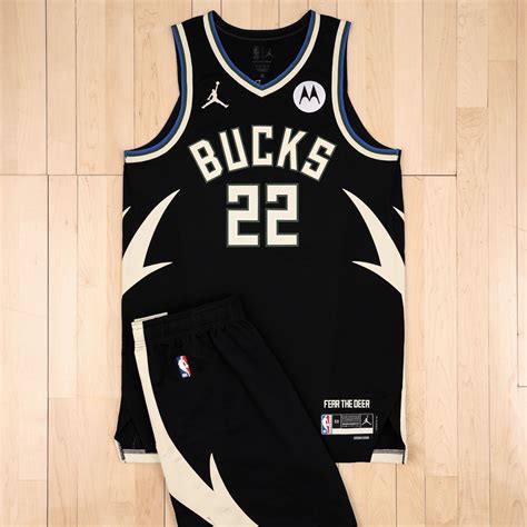 Milwaukee Bucks Uniforms