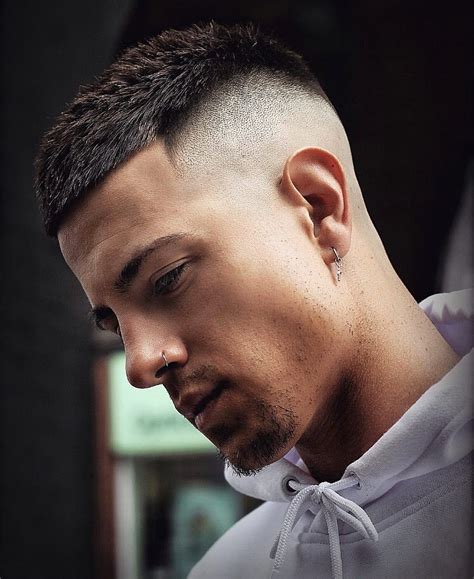 30+ Short Fade Haircuts For Men: 2024 Trends | Mens haircuts fade, Faded hair, Men's short hair