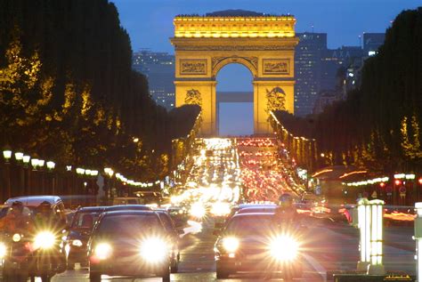 Paris, The Champs-Élysées. Champs Elysees Paris, Paris France, Paris Paris, Paris Saint ...