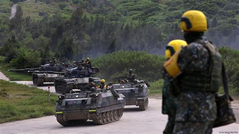 Ex-Taiwan military chief urges combat readiness – DW – 09/28/2022