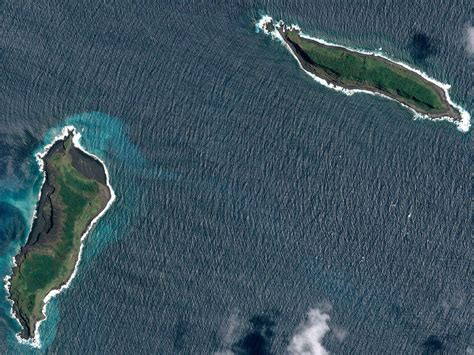 Brand new pacific island off Tonga already 'disappearing' into the sea | The Independent | The ...