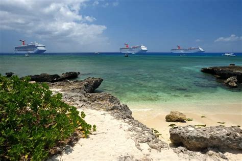 Grand Cayman Says Cruise Ships Unlikely To Return in 2021