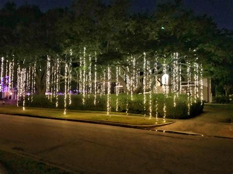 Top Of Houston Christmas Light Installations | Houston, TX