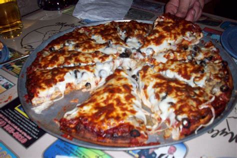 130 Myles Pizza 2010 | Myles Pizza, Bowling Green OH. This n… | Flickr