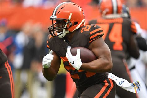 Nick Chubb Fantasy: Is the Browns RB a Start or Sit? | Heavy.com