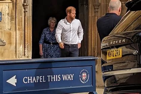 Prince Harry visits Windsor Castle as he pays respects to his ...