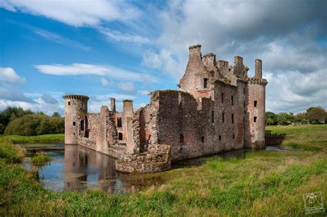 Caerlaverock Castle, Dumfries and Galloway, Scotland, UK | Scotland castles, Medieval fortress ...